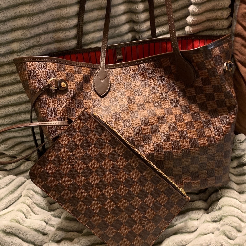 Louis Vuitton Neverfull MM